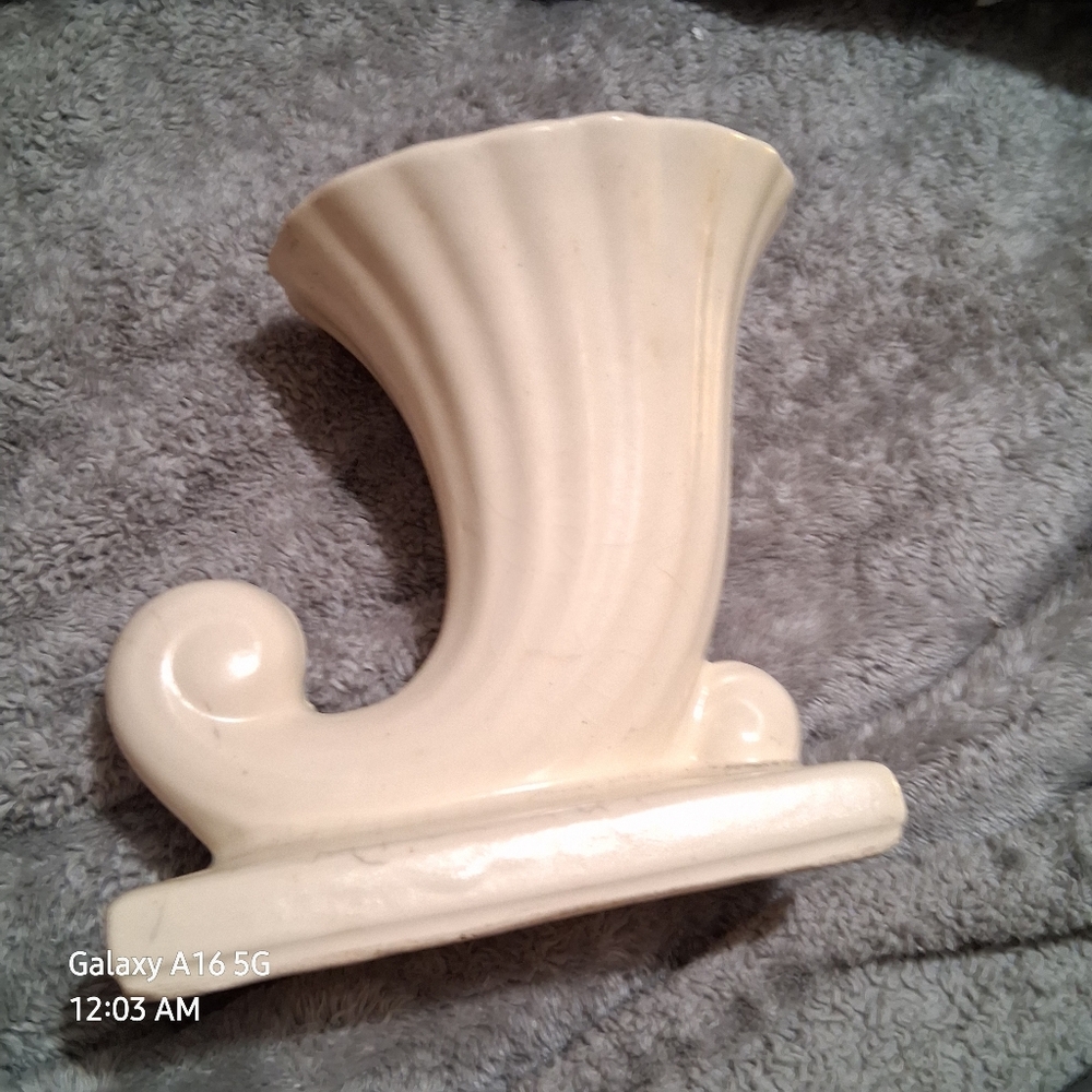 Vintage Shawnee Cornucopia Vase